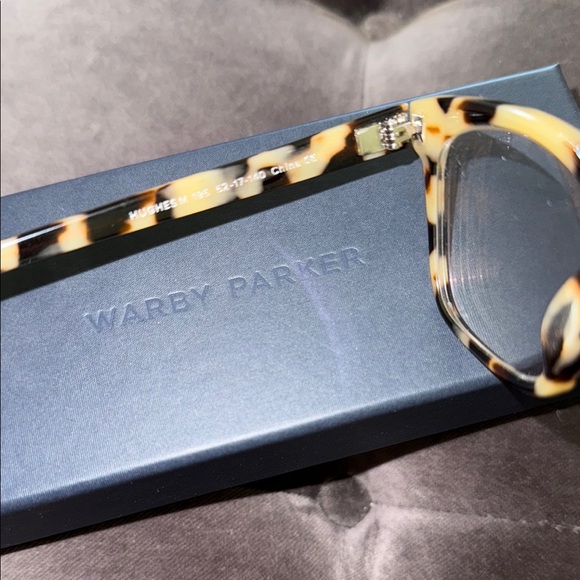Warby Parker Hughes Medium in Marzipan Tortoise Shell EyeGlass Frames , EUC - Picture 4 of 8
